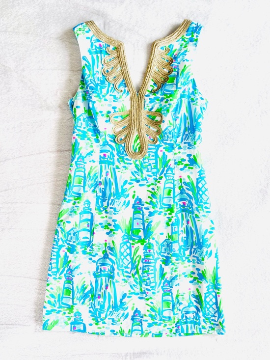 Lilly Pulitzer Dresses & Skirts - Lilly Pulitzer High Beams Tropical Lighthouse Print Janice Shift Dress, Size 2